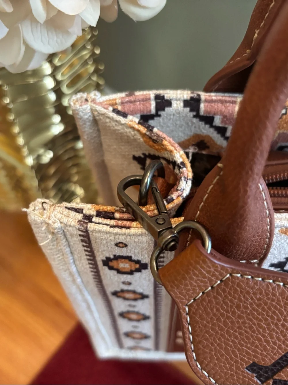 Wrangler Southwestern Print Small Canvas Tote/Crossbody Bag.